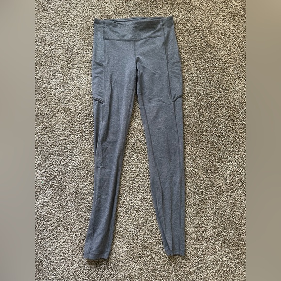 Gray Lululemon Legging Size 6 - Picture 2 of 4